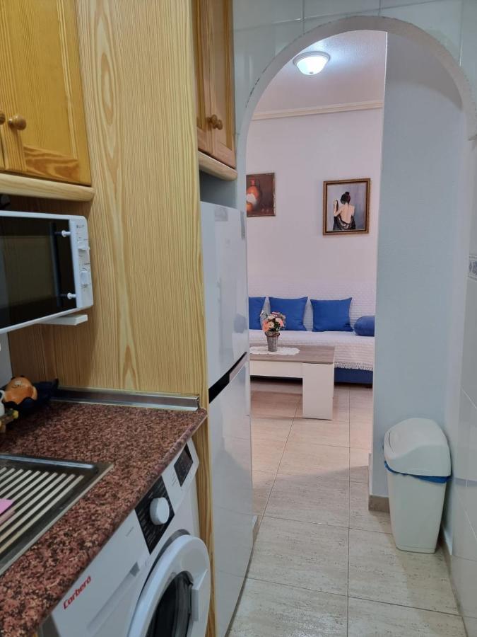 Gemuetliche Ferienwohnung In Torrevieja Ca100M Vom Strand Playa Del Cura Entfernt Dış mekan fotoğraf
