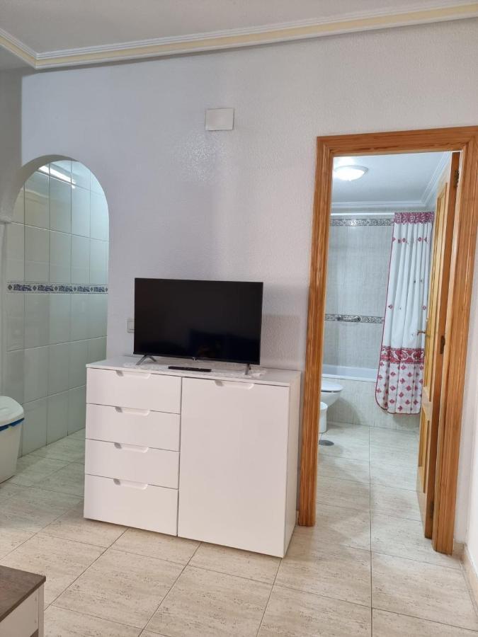 Gemuetliche Ferienwohnung In Torrevieja Ca100M Vom Strand Playa Del Cura Entfernt Dış mekan fotoğraf