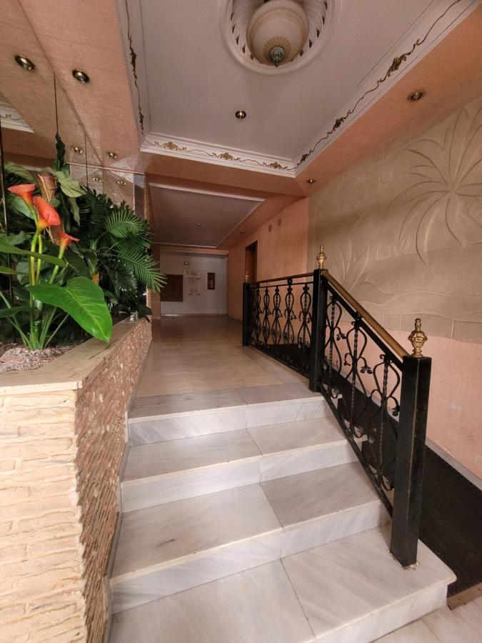Gemuetliche Ferienwohnung In Torrevieja Ca100M Vom Strand Playa Del Cura Entfernt Dış mekan fotoğraf